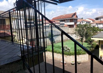 Balcone - Casa indipendente Via Monte Grappa, Magenta - foto 10