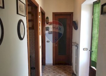 Hall / corridoio - Casa indipendente Via Monte Grappa, Magenta - foto 29