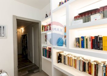 Hall / corridoio - Quadrilocale Via Marconi
 
23, Binasco - foto 5