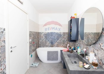 Bagno - Quadrilocale Via Marconi
 
23, Binasco - foto 10