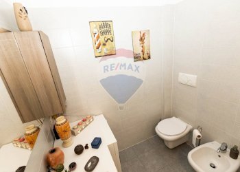 Bagno - Quadrilocale Via Marconi
 
23, Binasco - foto 17