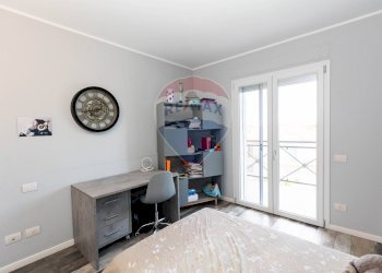 Camera / camera da letto - Quadrilocale Via Marconi
 
23, Binasco - foto 19