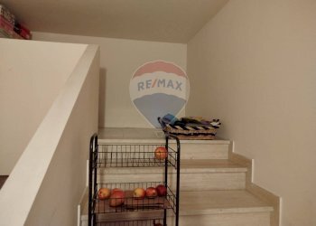 Scale - Trilocale Via delle Industrie
 
9, Dresano - foto 18