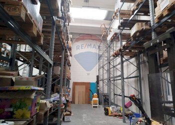 Dispensa di stoccaggio - Capannone Via delle Industrie 9, Dresano - foto 38
