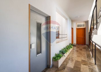 Hall / corridoio - Quadrilocale Via Mare Di Bering
 
20, Roma - foto 4