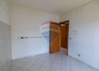 Stanza vuota - Quadrilocale Via Paolo Orsi
 
33, Mascali - foto 15