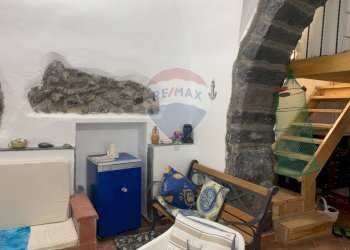 Scale - Independent house Via Galileo Galilei
 
9, Riposto - photo 9