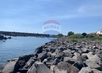 Vista dell\'acqua - Independent house Via Galileo Galilei
 
9, Riposto - photo 32