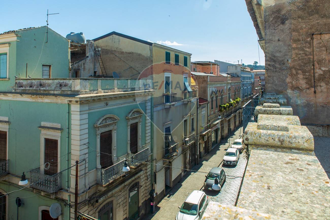 Edificio all\'aperto - Independent house via dottor rizzo
 
22, Biancavilla - photo 2