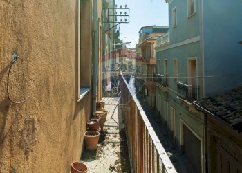 Balcone - Casa indipendente via dottor rizzo
 
22, Biancavilla - foto 18