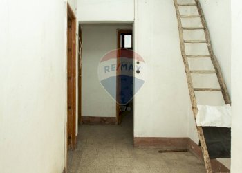 Hall / corridoio - Casa indipendente via dottor rizzo
 
22, Biancavilla - foto 36