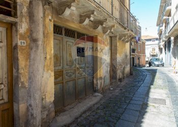 Edificio all\'aperto - Casa indipendente via dottor rizzo
 
22, Biancavilla - foto 58