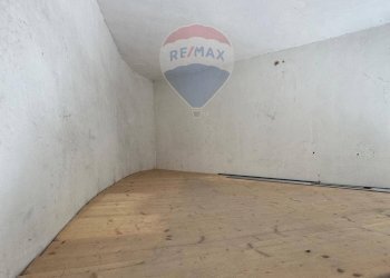 Stanza vuota - Box VIA CARONDA
 
270 B, Catania - foto 10