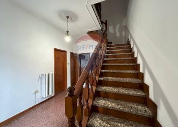 Scale - Casa semi indipendente Via Gaetano Pesci
71, Ferrara - foto 14