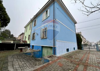 Casa all\'aperto - Casa semi indipendente Via Gaetano Pesci
71, Ferrara - foto 1