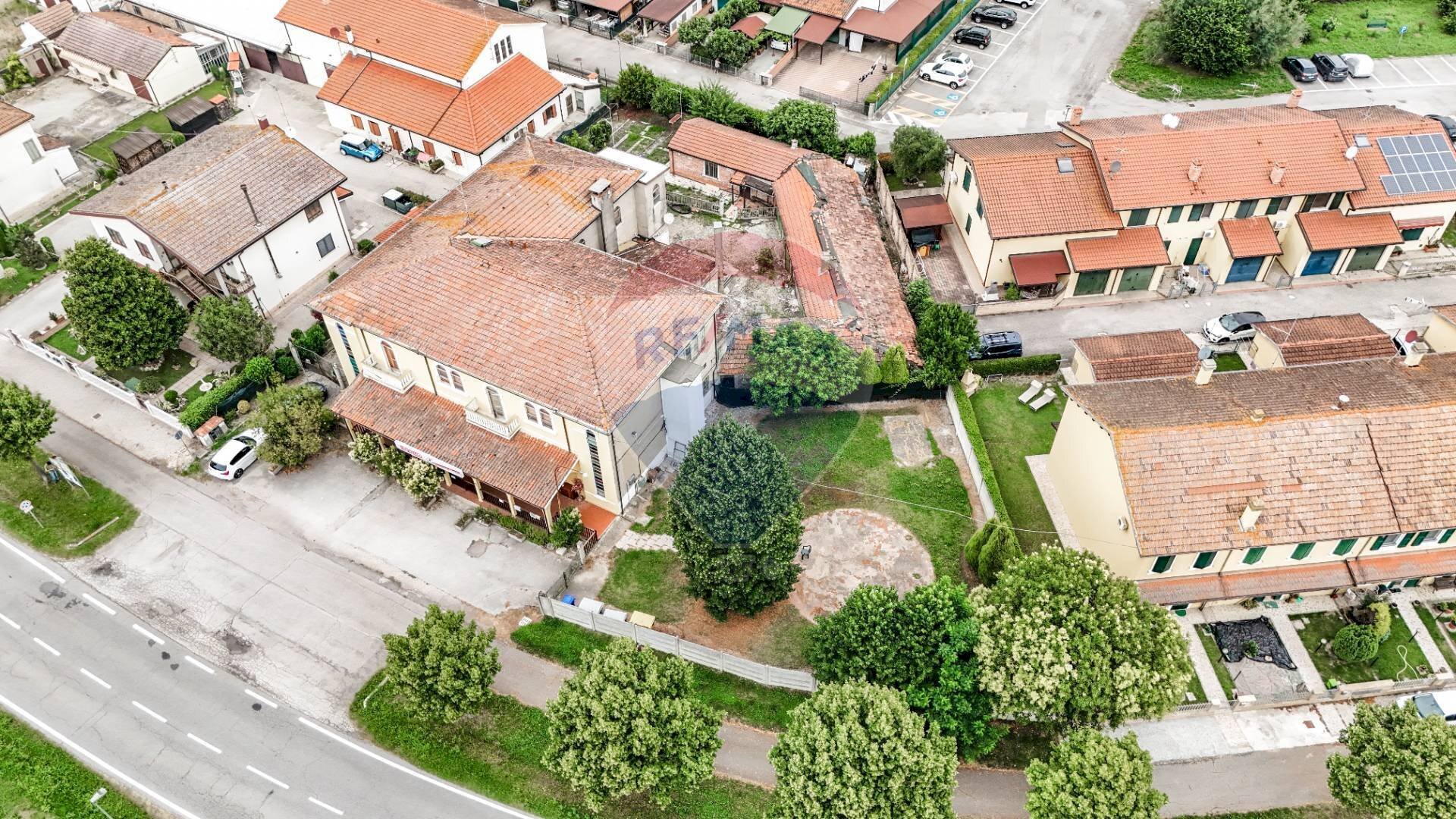 Edificio all\'aperto - Residence Via Roma
 
41, Jolanda di Savoia - foto 3