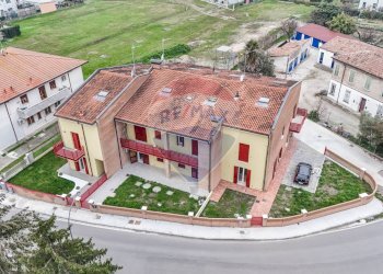 Casa all\'aperto - Villa Bifamiliare Via Fiorini
 
36L, Copparo - foto 11