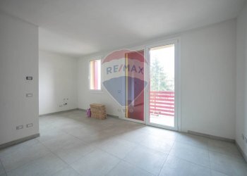 Stanza vuota - Villa Bifamiliare Via Fiorini
 
36L, Copparo - foto 20