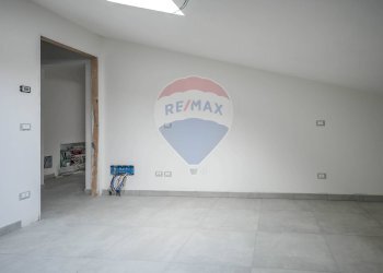 Stanza vuota - Villa Bifamiliare Via Fiorini
 
36L, Copparo - foto 25