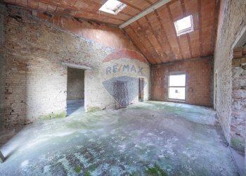 Stanza vuota - Rustico Via Provinciale Finale
 
79, Tresignana - foto 14