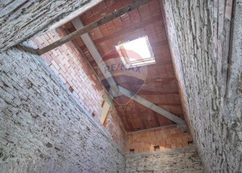 Scale - Rustico Via Provinciale Finale
 
79, Tresignana - foto 19