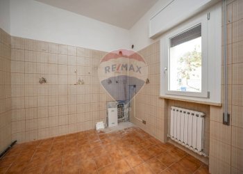 Stanza vuota - Casa indipendente Via Del Lavoro
 
19, Tresignana - foto 11