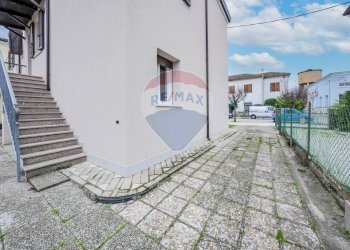 Casa all\'aperto - Casa indipendente Via Del Lavoro
 
19, Tresignana - foto 17