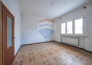 Stanza vuota - Casa indipendente Via Del Lavoro
 
19, Tresignana - foto 26