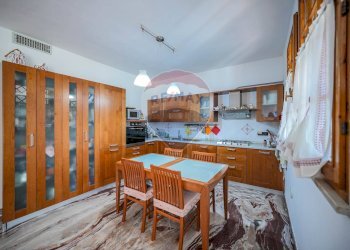 Cucina - Villa Viale Nord
 
8, Tresignana - foto 3