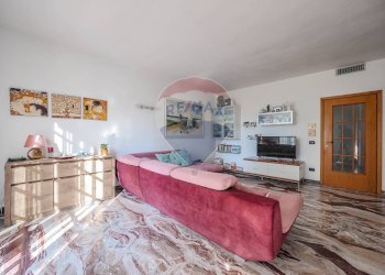 Soggiorno - Villa Viale Nord
 
8, Tresignana - foto 6