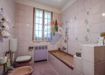 Bagno - Villa Viale Nord
 
8, Tresignana - foto 8