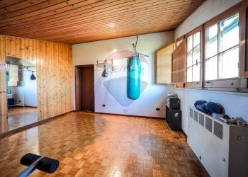 Stanza vuota - Villa Viale Nord
 
8, Tresignana - foto 32