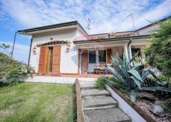 Casa all\'aperto - Villa Viale Nord
 
8, Tresignana - foto 35