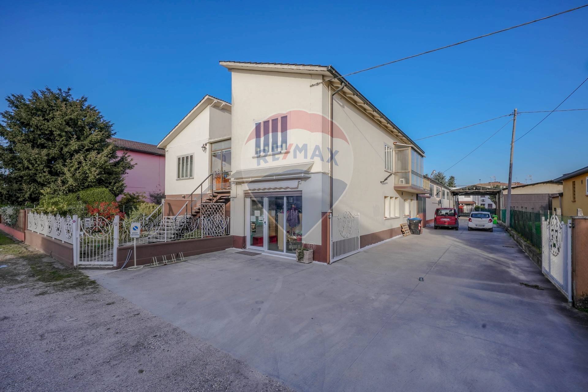 Casa all\'aperto - Villa Via Amendola
 
32, Castelmassa - foto 1