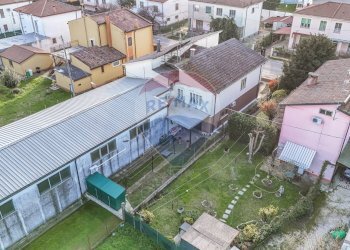 Casa all\'aperto - Villa Via Amendola
 
32, Castelmassa - foto 4