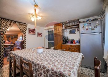 Sala da pranzo - Villa Via Amendola
 
32, Castelmassa - foto 38