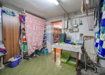 Dispensa di stoccaggio - Villa Via Amendola
 
32, Castelmassa - foto 40