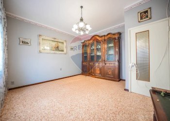 Stanza vuota - Villa Via Amendola
 
32, Castelmassa - foto 49