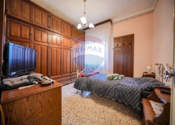 Camera / camera da letto - Villa Via Amendola
 
32, Castelmassa - foto 53