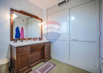 Bagno - Villa Via Amendola
 
32, Castelmassa - foto 70