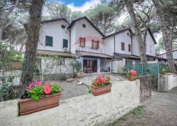 Casa all\'aperto - Villa a Schiera Via Leoncavallo
 
85, Comacchio - foto 1