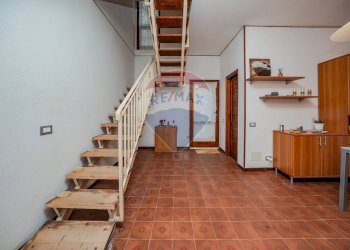 Scale - Villa a Schiera Via Leoncavallo
 
85, Comacchio - foto 24