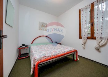 Camera / camera da letto - Villa a Schiera Via Leoncavallo
 
85, Comacchio - foto 29