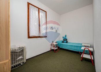 Camera / camera da letto - Villa a Schiera Via Leoncavallo
 
85, Comacchio - foto 31