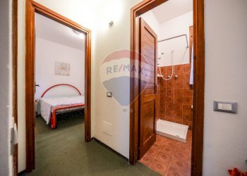 Hall / corridoio - Villa a Schiera Via Leoncavallo
 
85, Comacchio - foto 33