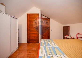 Camera / camera da letto - Villa a Schiera Via Leoncavallo
 
85, Comacchio - foto 43