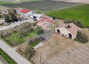 Casa all\'aperto - Rustico Via Raffaello
 
4, Voghiera - foto 6