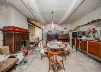Sala da pranzo - Rustico Via Raffaello
 
4, Voghiera - foto 24
