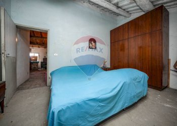 Camera / camera da letto - Rustico Via Raffaello
 
4, Voghiera - foto 36