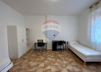 Camera / camera da letto - Non-buildable land corso piave
 
74, Ferrara - photo 4